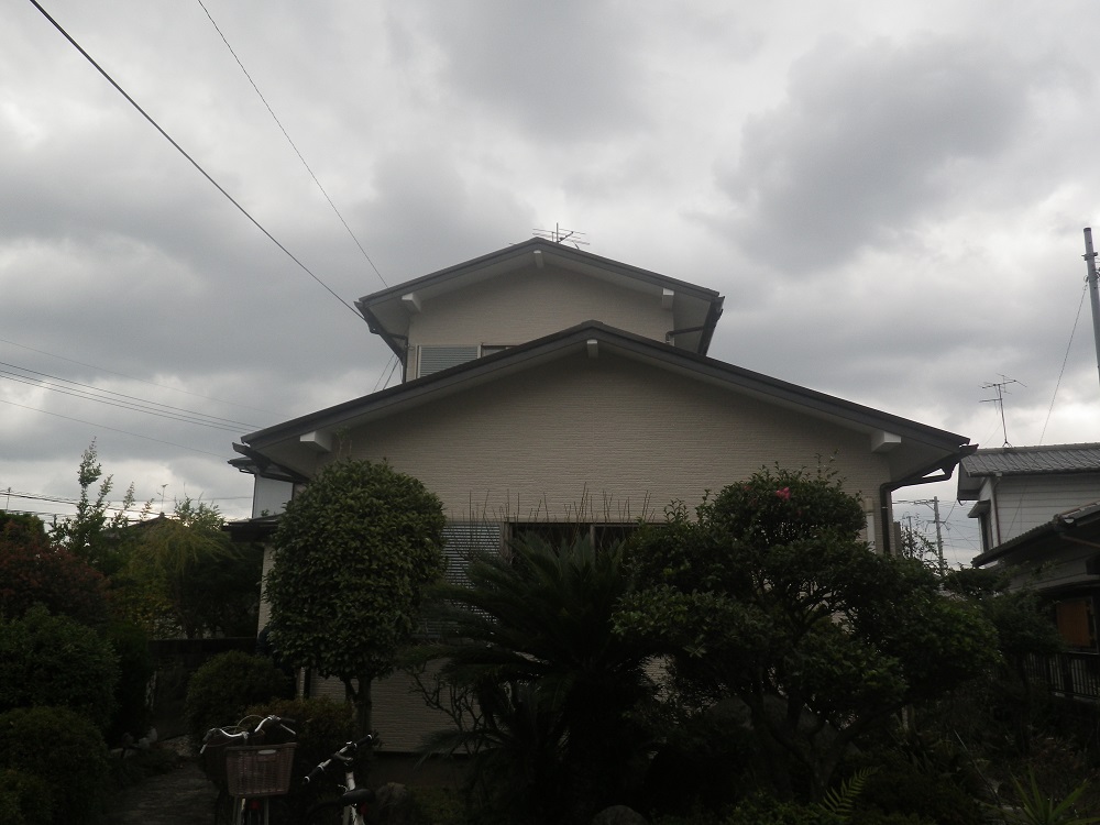 福岡市南区老司Ｕ様【外壁：窯業系サイディング・屋根：スレート瓦】【外壁：低汚染性・高耐久性の塗料/屋根：遮熱性のある塗料で塗装】