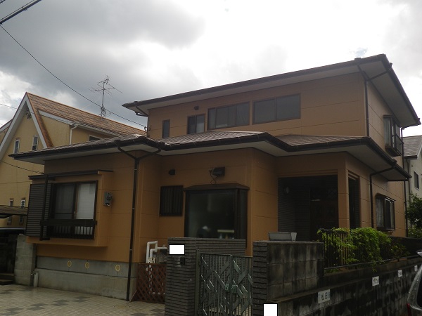 福岡市西区生の松原Ｍ様【外壁素材：ＡＬＣ・屋根素材：スレート瓦】【外壁：防藻・防カビ機能のある塗料・屋根：耐汚染性のある塗料で塗装】