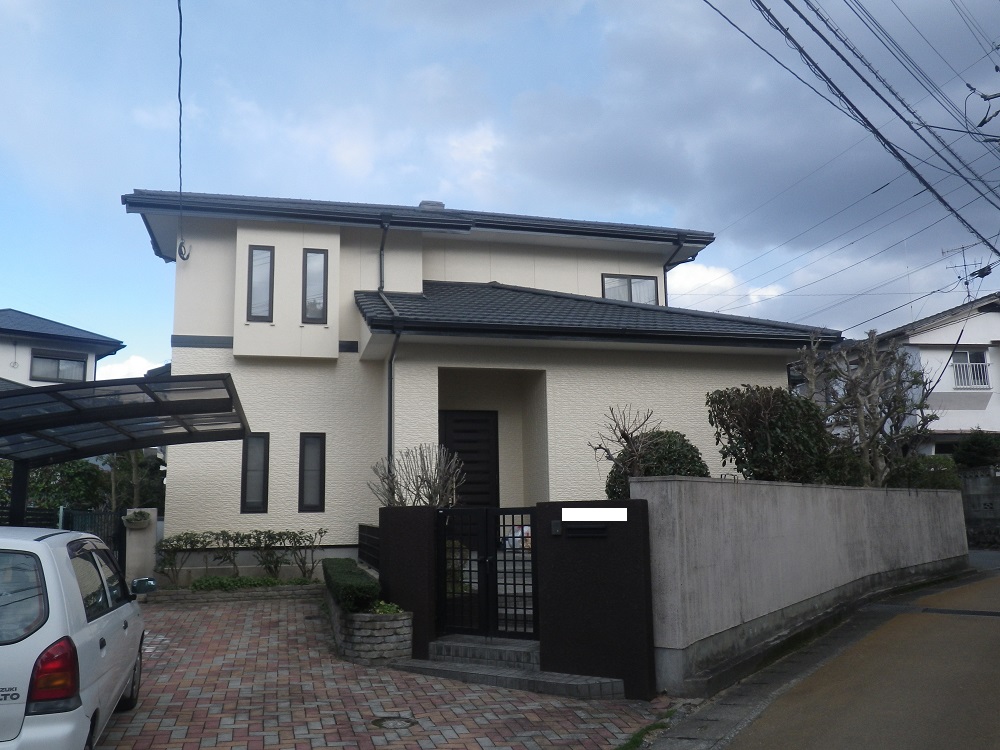 福岡市早良区重留U様【屋根：モニエル瓦　耐候性・防藻、防カビ性のある塗料で塗装/外壁：窯業系サイディング　防藻、防カビ、透湿性に優れた塗料で塗装】