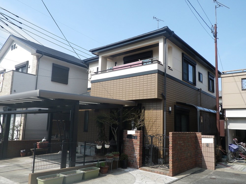 福岡市早良区田隈T様邸【屋根：スレート瓦　耐候性、遮熱機能のある塗料で塗装・外壁：ALC　低汚染性、防藻防カビ性のある塗料で塗装】