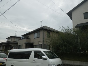 福岡県糟屋郡新宮町S様【外壁：サイディング板　超耐候性塗料で塗装・屋根：セメント瓦　遮熱性のある塗料で塗装】：施工前