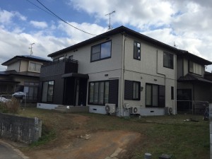 福岡県糟屋郡新宮町S様【外壁：サイディング板　超耐候性塗料で塗装・屋根：セメント瓦　遮熱性のある塗料で塗装】：施工後