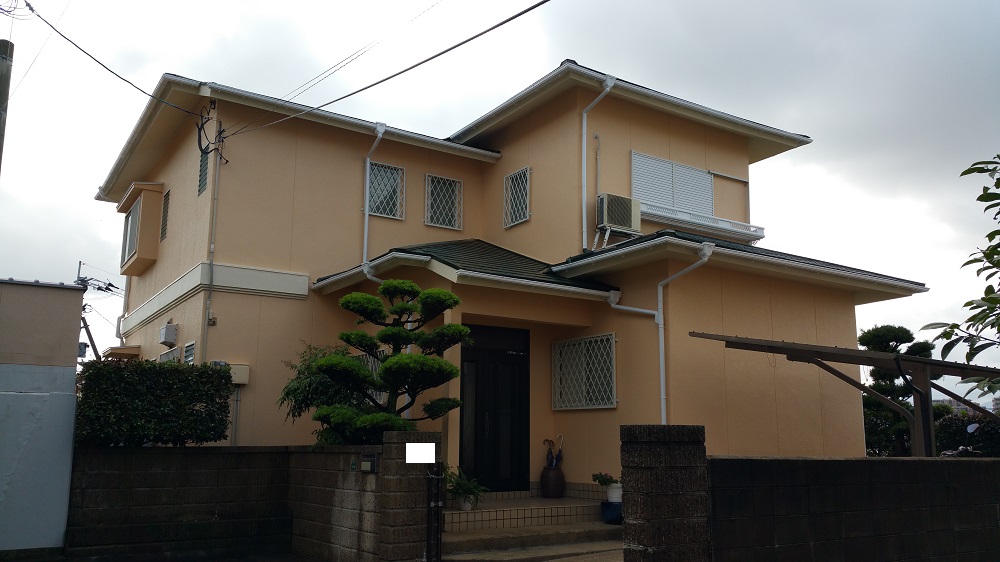 福岡市南区Ａ様【外壁素材：モルタル　耐候性、防水性、遮熱性、防カビ性のある塗料で塗装・屋根素材：スレート瓦　耐候性に優れた塗料で塗装】
