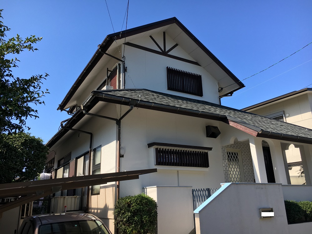 福岡市城南区樋井川F様邸【外壁素材：モルタル　高耐久性、低汚染性、多彩な仕様、防藻・防かび機能、環境にやさしい水性塗料で塗装】