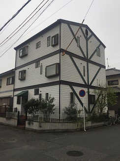 福岡市中央区地行Ｉ様邸【外壁素材：サイディング　高作業性、高耐候性、高光沢、防藻・防かび性、低汚染性の優れた塗料で塗装　屋根素材スレート：耐久性、耐候性、光沢保持性の優れた塗料で塗装】