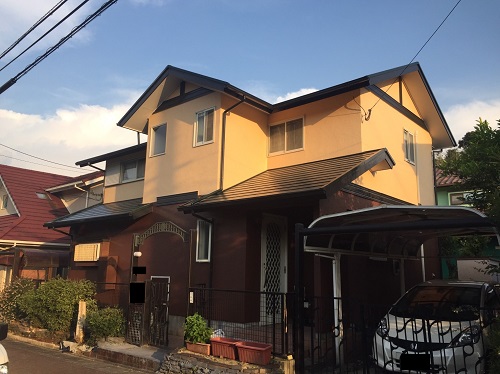 筑紫野市光が丘N様邸【外壁素材：モルタル　超低汚染性、超耐候性、防カビ・防藻性に優れた塗料で塗装　屋根素材：スレート瓦　超耐候性、防カビ・防藻性、遮熱性に優れた塗料で塗装　】