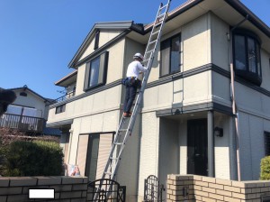 福岡市早良区南庄M様邸【外壁：窯業系サイディング板　屋根：スレート瓦　付帯塗装】：施工前