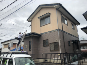 福岡市西区泉M様邸【外壁：窯業系サイディング板　屋根：スレート瓦　付帯塗装】：施工前